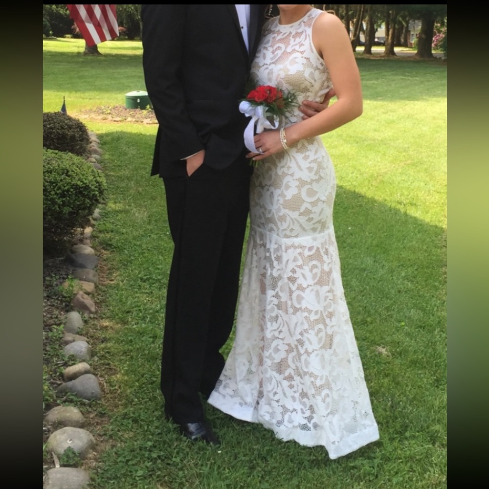 Sheer Embroidered White Gown, Issue New York, Size Small